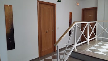hotel corona de atarfe