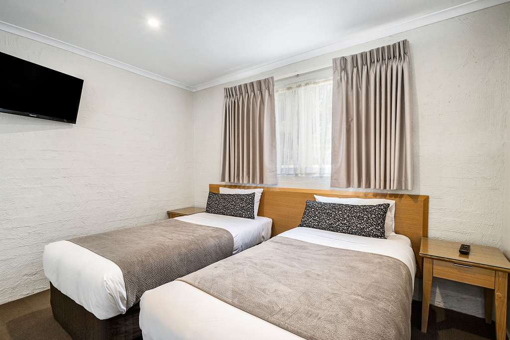 comfort inn coach and bushmans