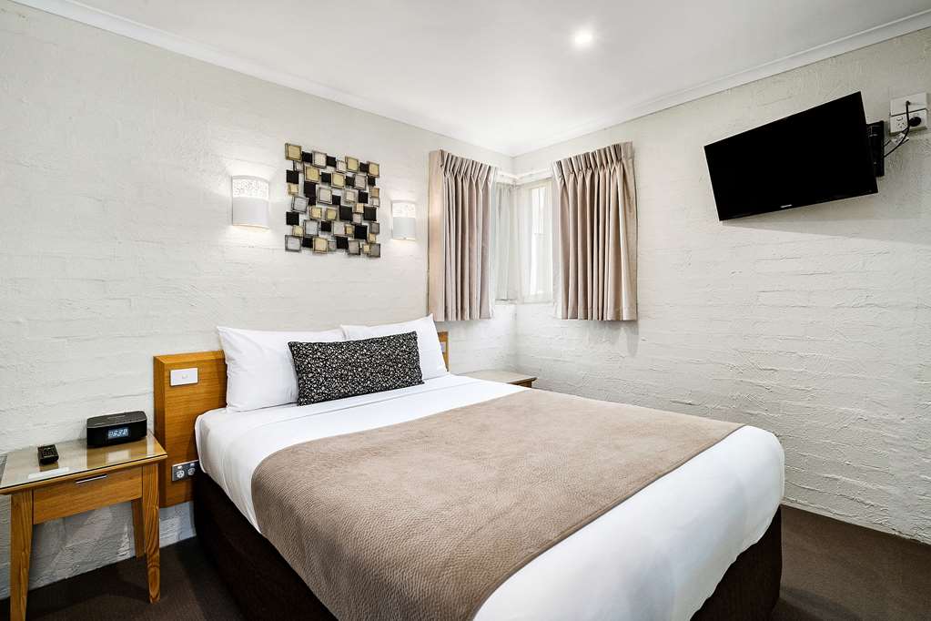 comfort inn coach and bushmans