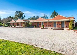 Comfort Inn Coach & Bushmans,Seymour>>Melbourne,3 star