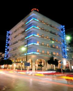maniatis hotel