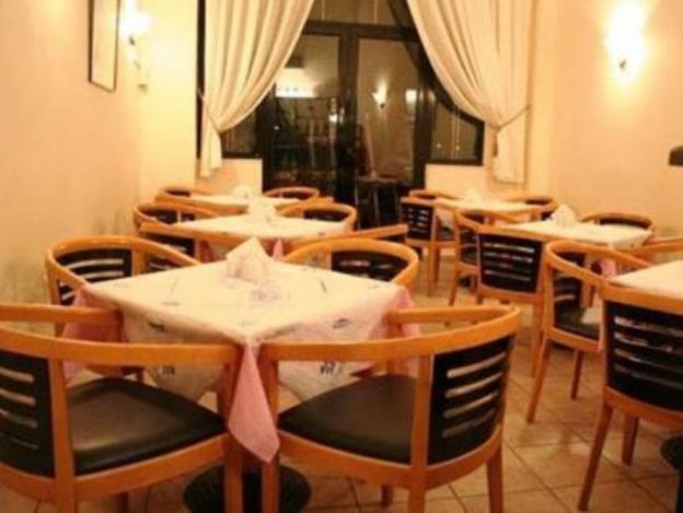 aktaion city hotel