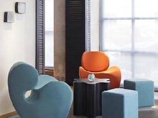 Hotel Bassano,15 Rue De Bassano,4 star