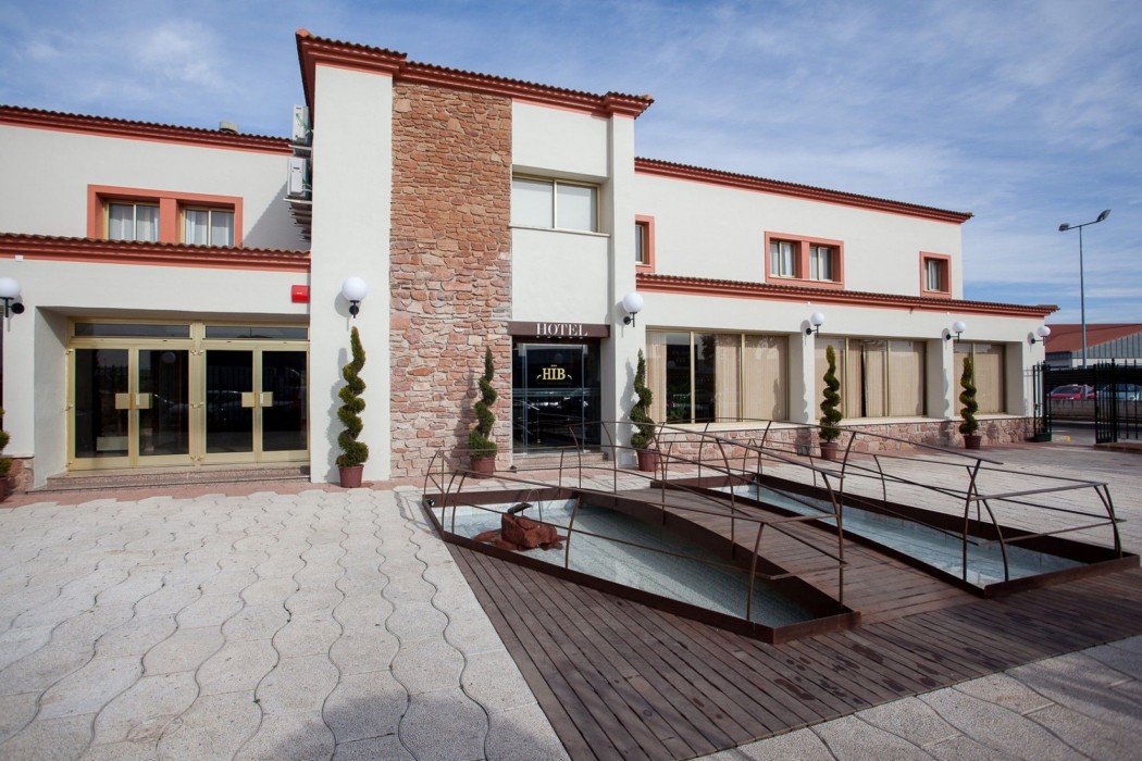 hotel insula barataria