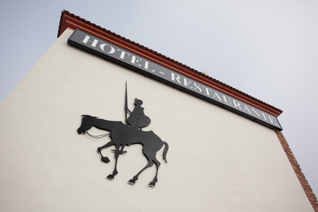 hotel insula barataria