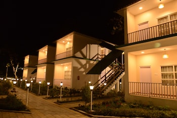 jaldapara forest tourist lodge