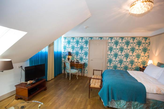 townhouse boutique hotel