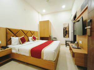 hotel bansal paradise