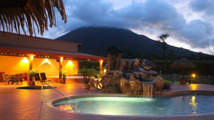 hotel la pradera del arenal