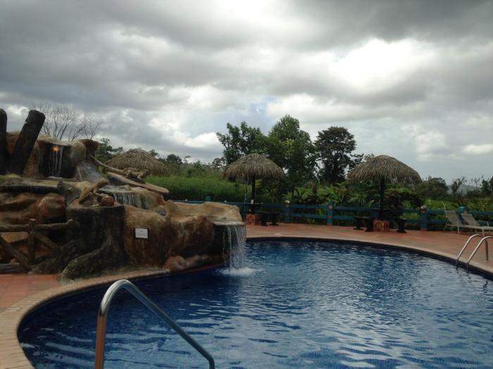 hotel la pradera del arenal