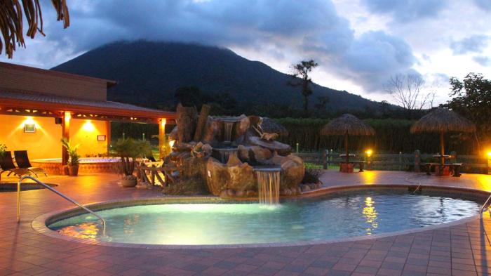 hotel la pradera del arenal