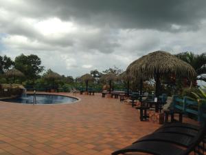 hotel la pradera del arenal