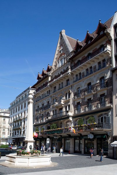 Longemalle,Geneva>>Cornavin,4 star