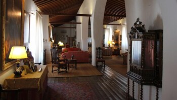 Hotel Cortijo Torre De La Reina,Mairena Del Aljarafe>>Guillena,3 star