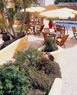 costa doiro ambiance village