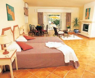costa doiro ambiance village