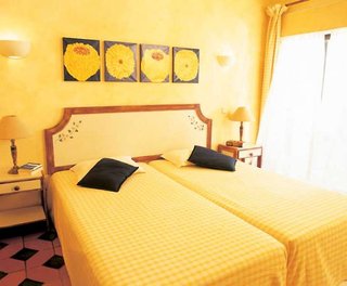 costa doiro ambiance village