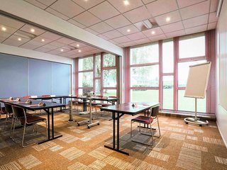 ibis charleville mezieres