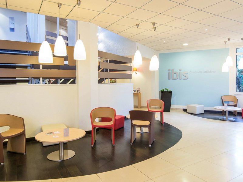 ibis charleville mezieres