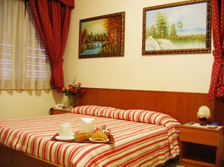 Eurohome,Lastra A Signa>>Florence,3 star