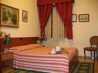 Eurohome,Lastra A Signa>>Florence,3 star