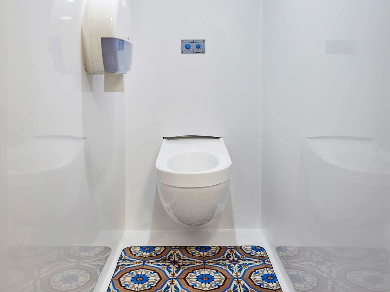 hotelf1 st witz a1 paris nord