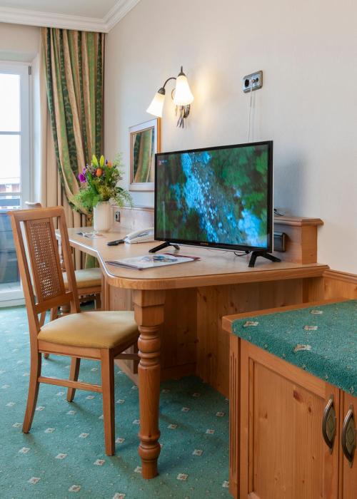 hotel zur post rohrdorf