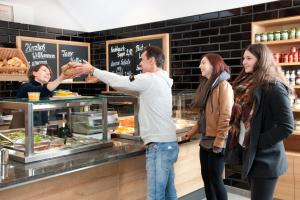 hotel zur post rohrdorf