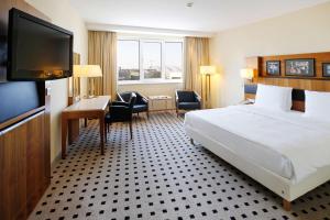 Radisson Blu Hotel, Hamburg Airport,Hamburg Airport>>Hamburg,5 star