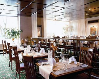 Renaissance Hamburg Hotel,Hamburg-Mitte>>Hamburg,4 star