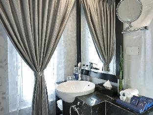 classy boutique hotel