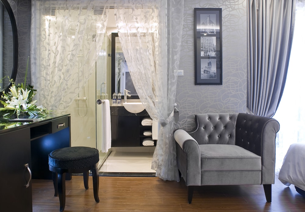 classy boutique hotel