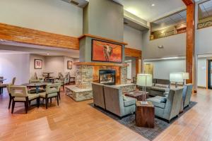 holiday inn express and suites montrose