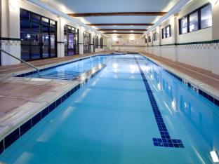 holiday inn express and suites montrose