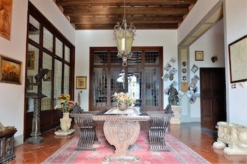 Villa Le Querciolaie,Sassetta>>Monteverdi Marittimo,3 star