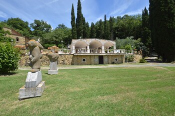 Villa Le Querciolaie,Sassetta>>Monteverdi Marittimo,3 star