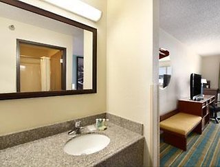 Super 8 By Wyndham Hanover,Gettysburg>>East Berlin,2 star