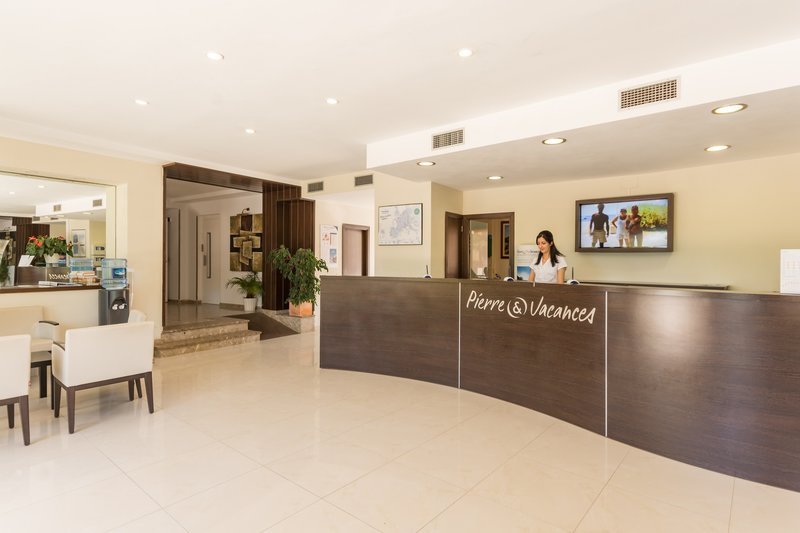 pierre and vacances estartit playa