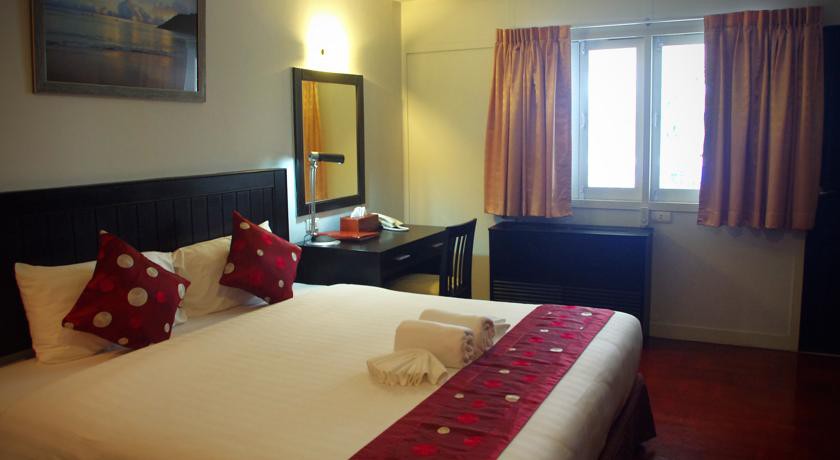 Nautical Inn,Pattaya>>Chonburi,3 star