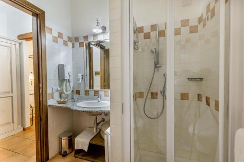 hotel costa caddu
