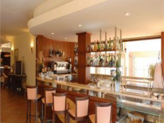 hotel costa caddu