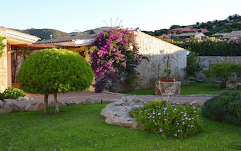 hotel costa caddu