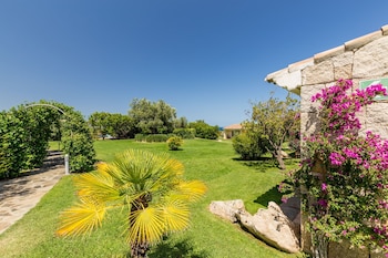 hotel costa caddu