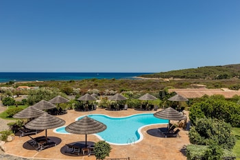 hotel costa caddu