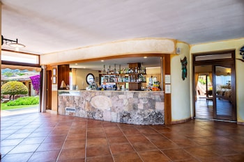 hotel costa caddu