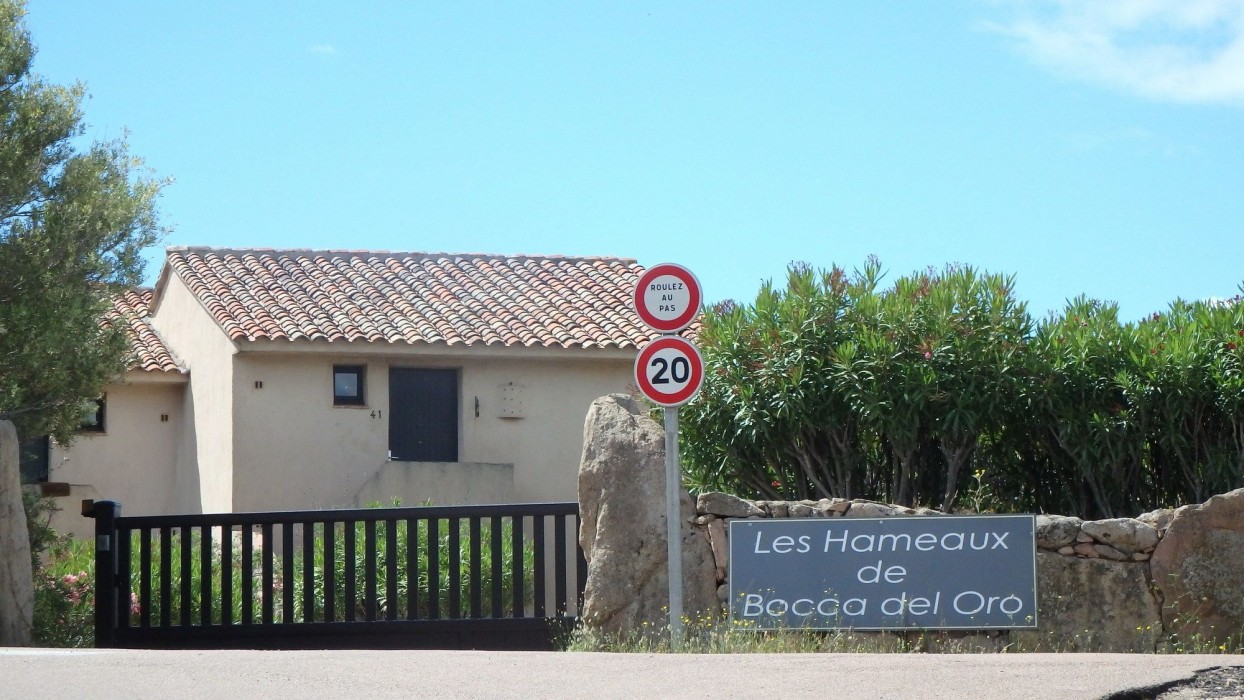 les hameaux de bocca del oro