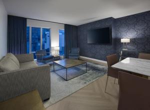 Pantages Hotel Downtown Toronto,Markham>>Downtown Toronto,4 star