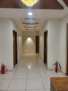 shreejis hotel