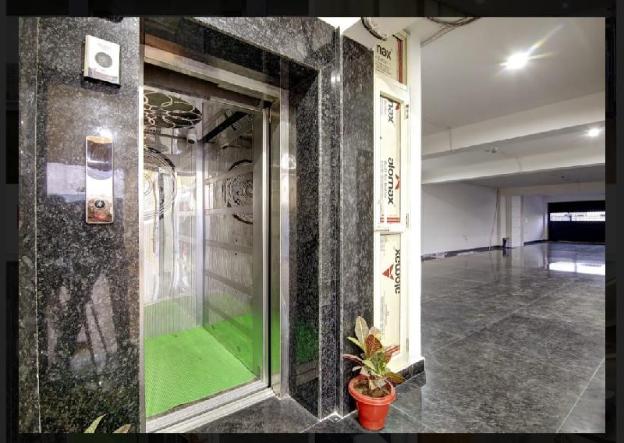 hotel noida dreamz 144