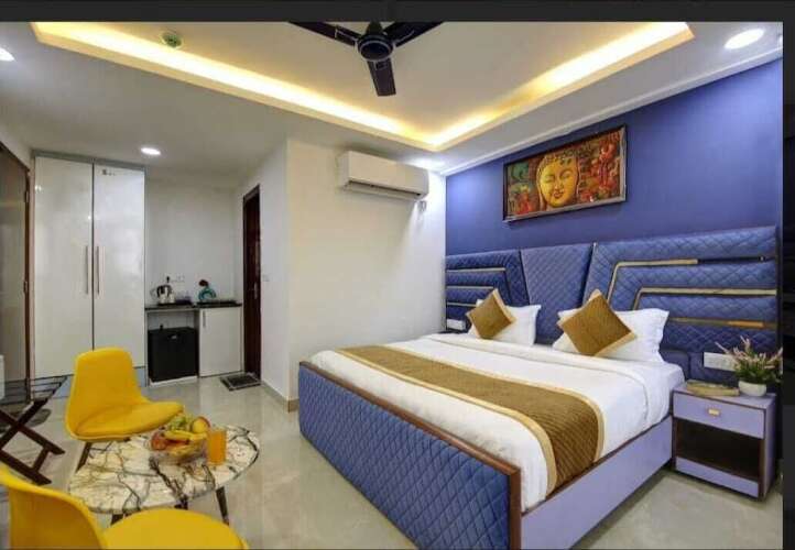 hotel noida dreamz 144